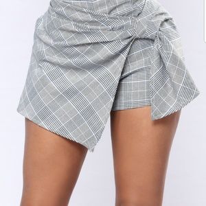 Sexy pants skirt NWOT